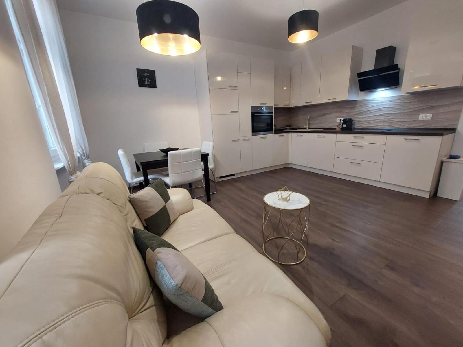 Apartman Lana Рієка Екстер'єр фото